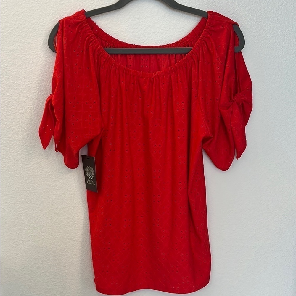 NWT Vince Camuto Red Eyelet Blouse – Size M – Americana Style